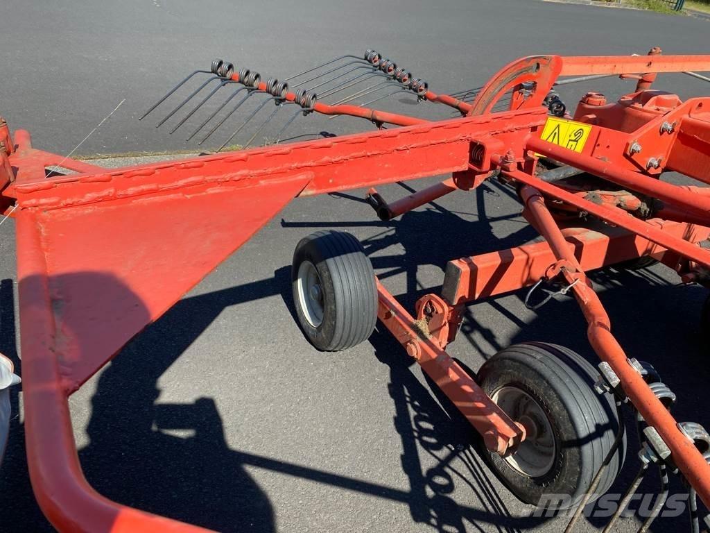 Kuhn GA 4121 GM Svanser