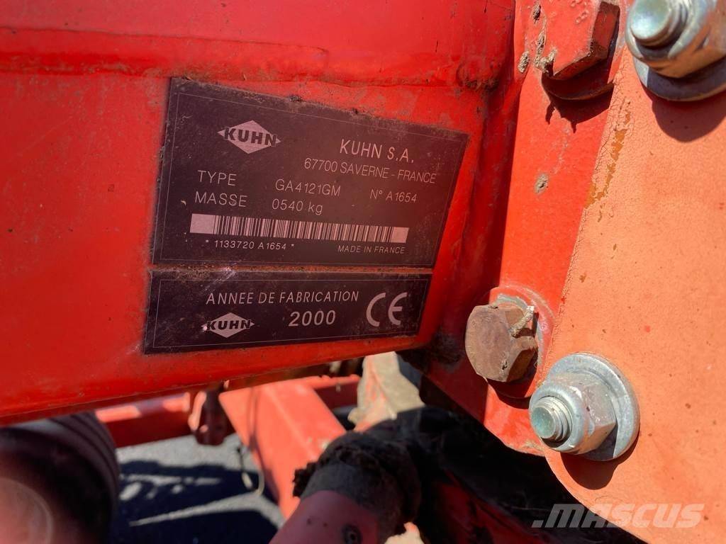 Kuhn GA 4121 GM Svanser