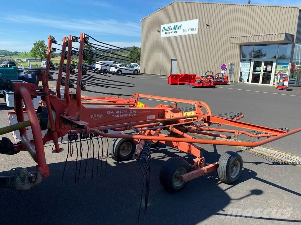 Kuhn GA 4121 GM Svanser