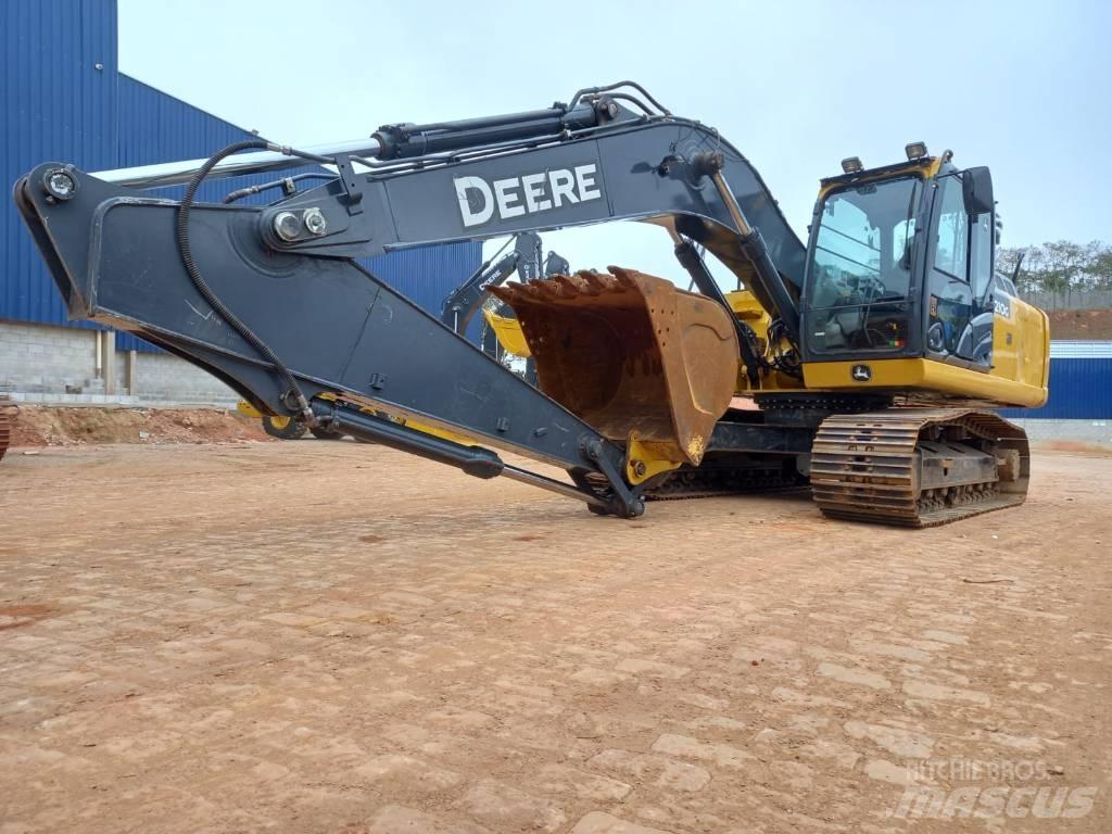 DEERE 210G Beltegraver