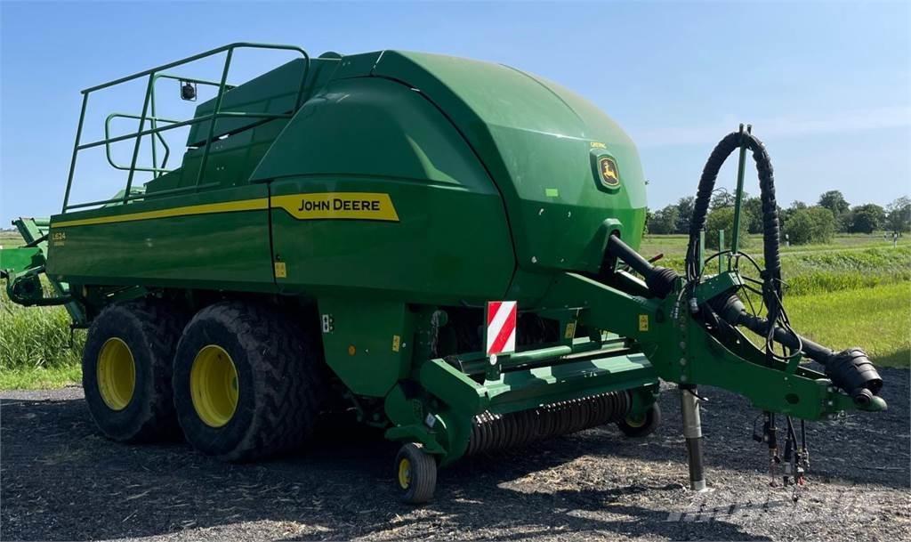 John Deere L624 Firkantpresser
