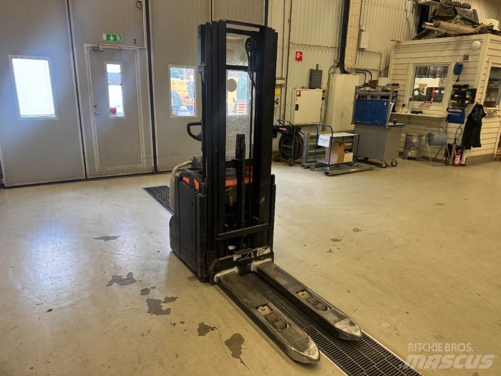 BT Toyota SPE 120 L Ledestablere