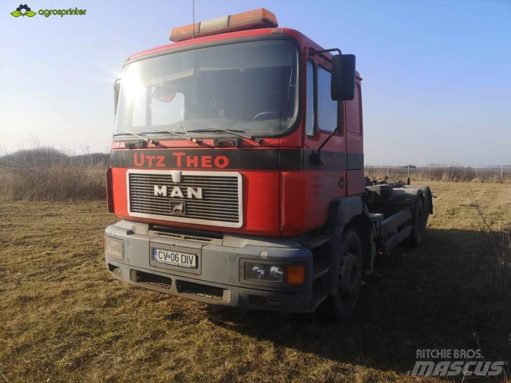 MAN F2001 Krokbil