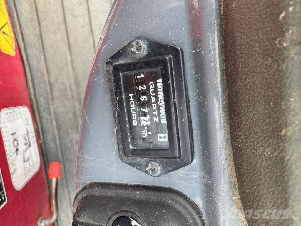 Yanmar SV08 (1D879) Minigravere <7t