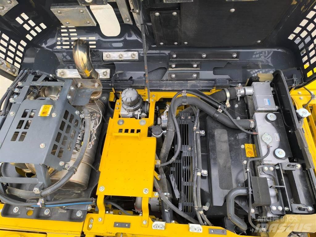 Komatsu HB 215 LC-3 Beltegraver