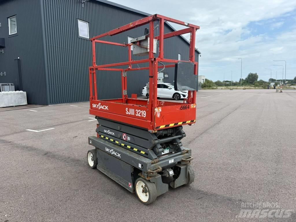 SkyJack SJ 3219 Sakselifter
