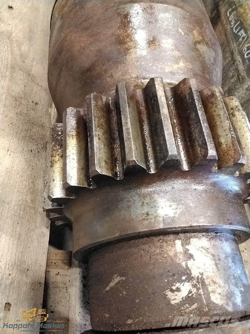 FMG 374 Skogsmaskinkraner