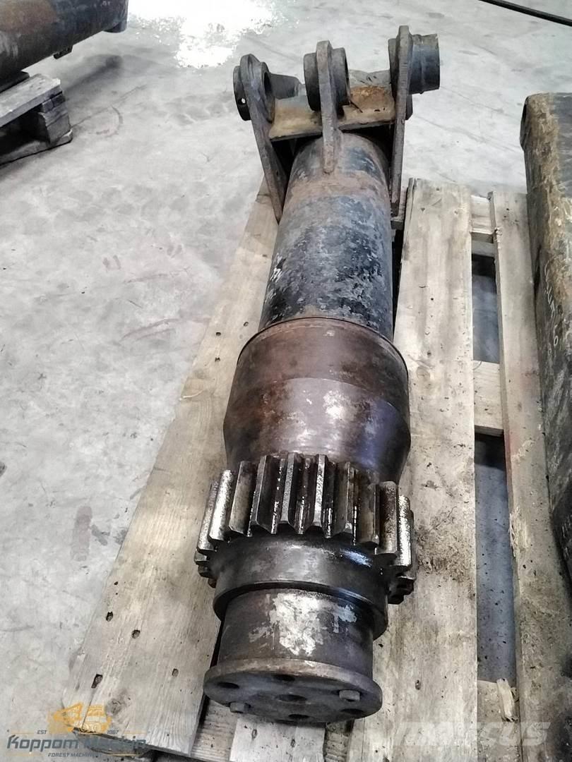 FMG 374 Skogsmaskinkraner