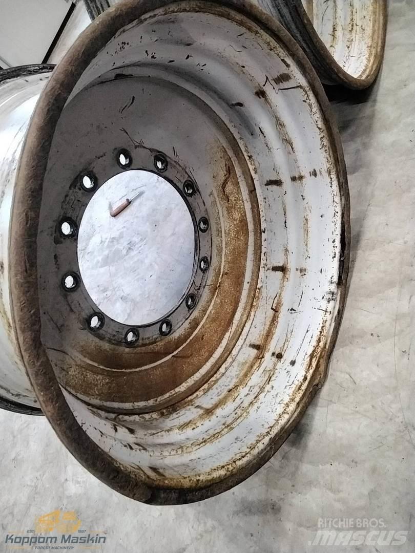 Valmet 901 20x34 Dekk, hjul og felger