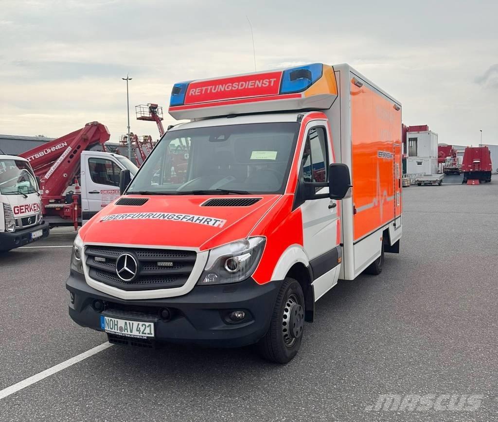 Mercedes-Benz 1032 Ambulanse