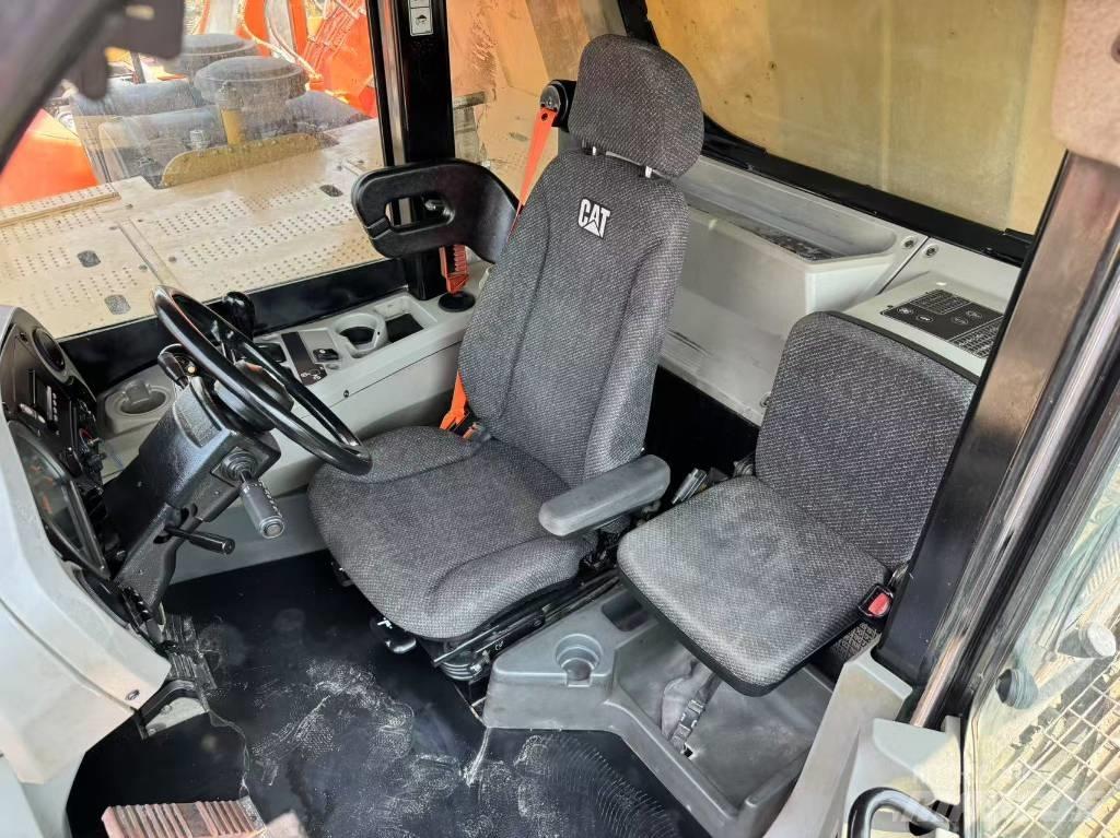 CAT 773 F Tipptrucker