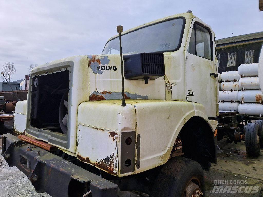 Volvo N10 6x6 Chassis