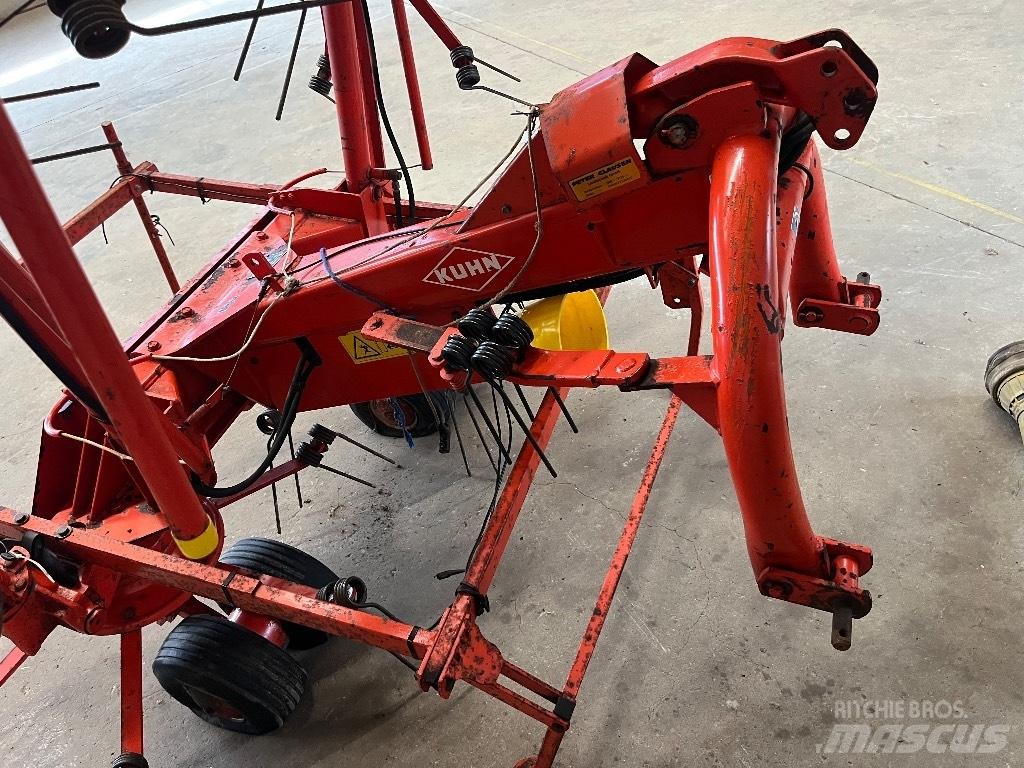 Kuhn 8501 MH Raker og høyvendere