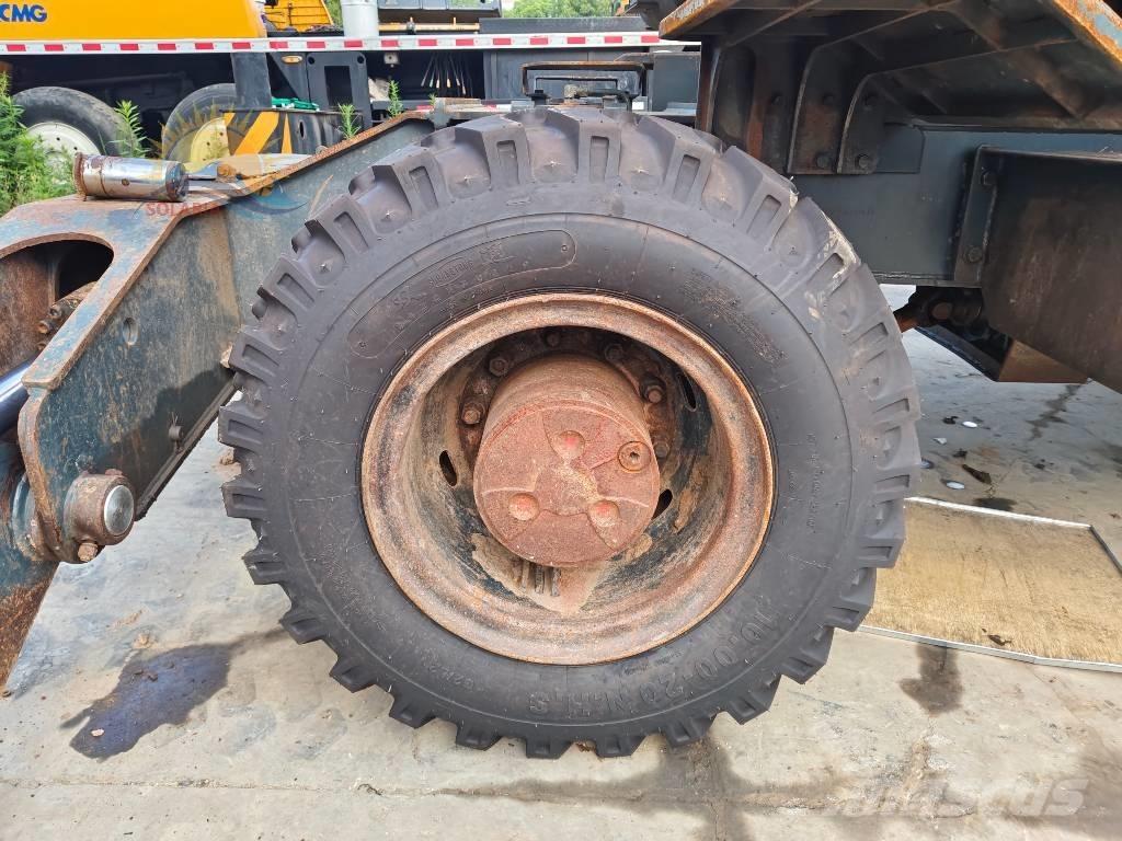 Hyundai Robex 210W-9 Hjulgravere