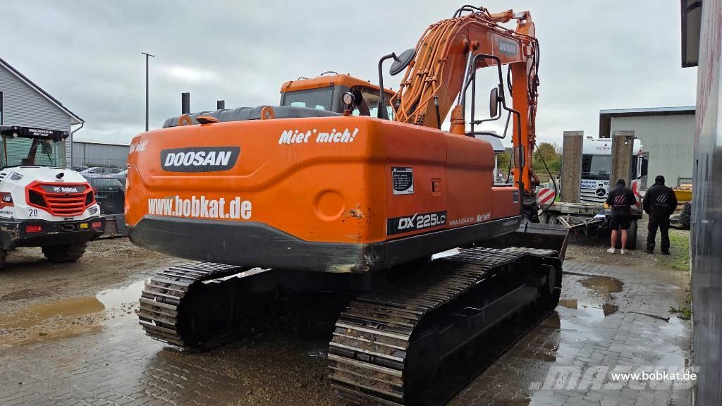 Doosan DX 225 LC Beltegraver