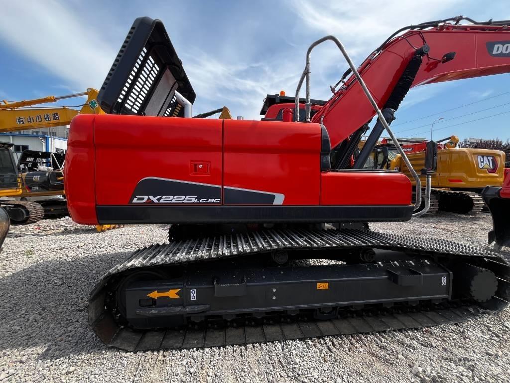 Doosan DX 225 Beltegraver