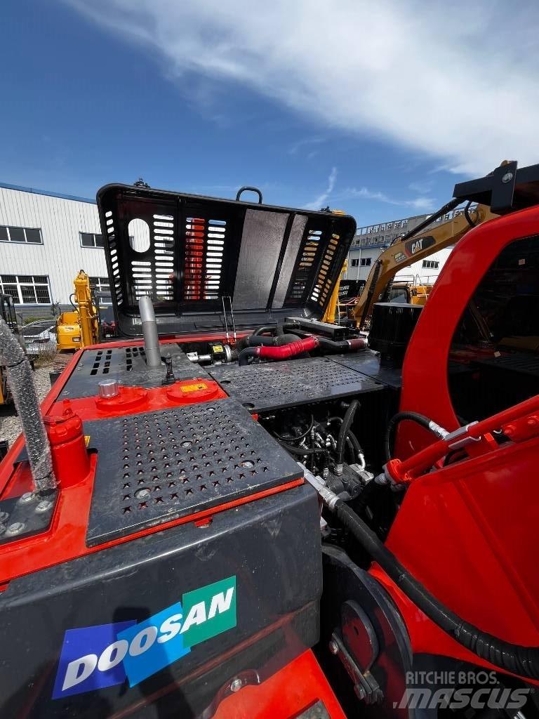 Doosan DX 225 Beltegraver