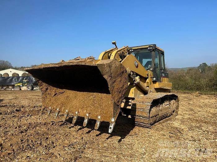 CAT 973C - Spesialtilpassede gravemaskiner