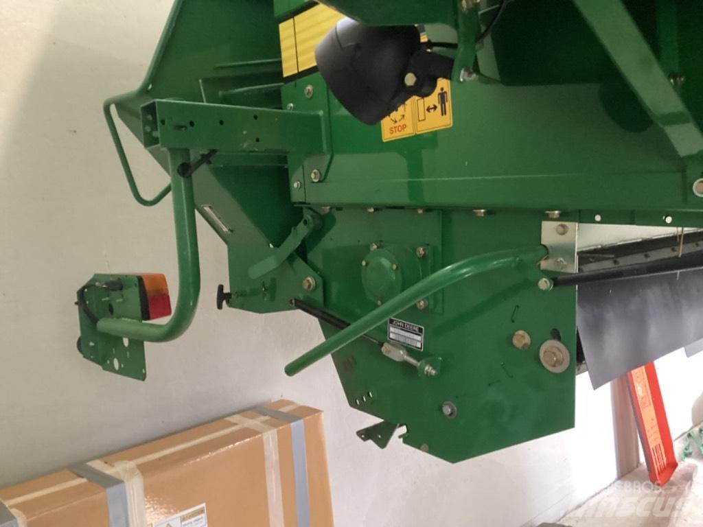 John Deere W540+618R Skurtreskere