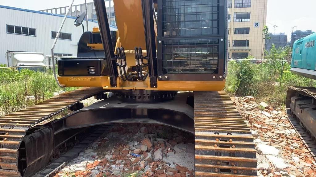 CAT 329 Beltegraver