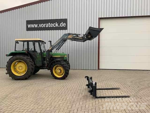 John Deere 2450 Traktorer