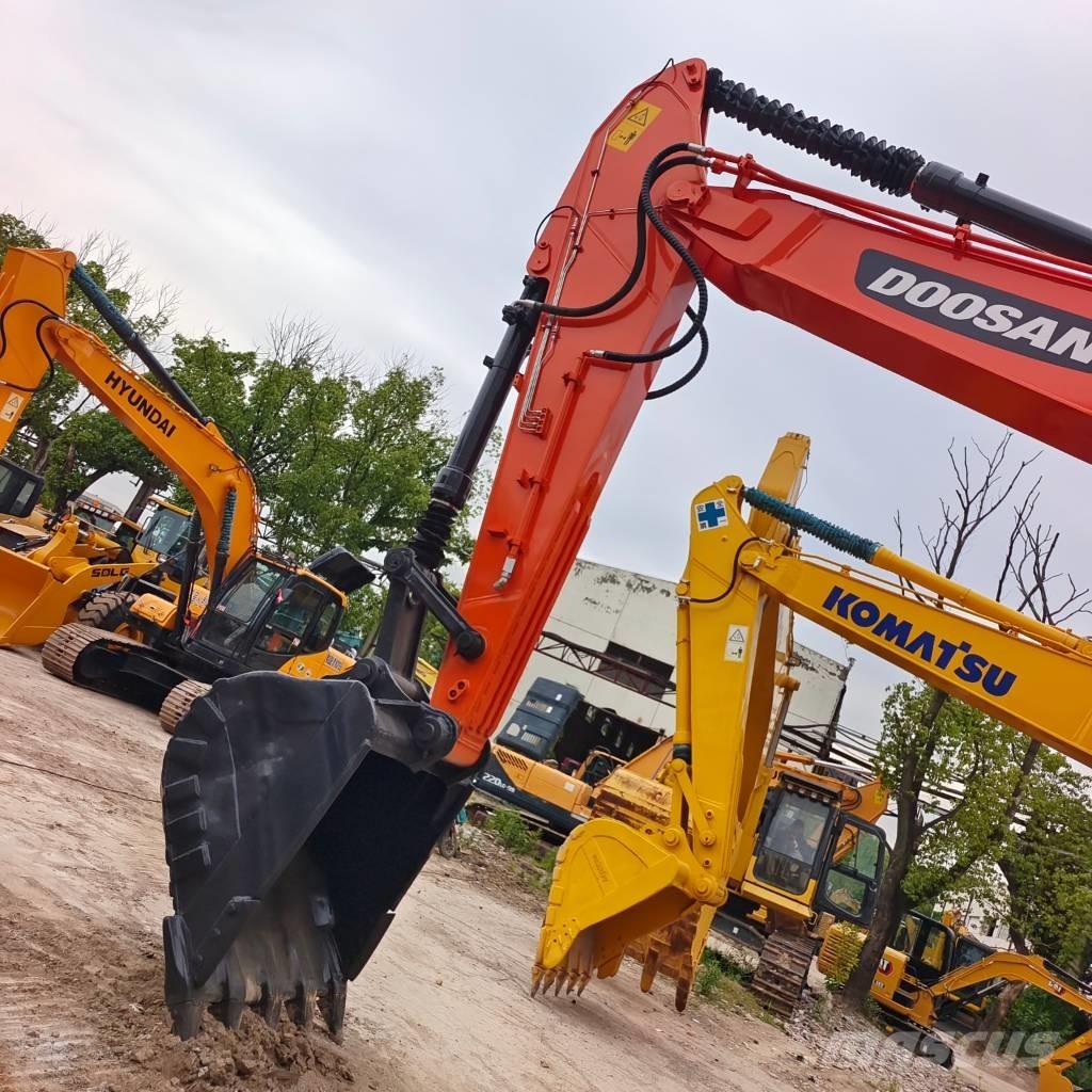 Doosan DX 300 LC-9C Beltegraver