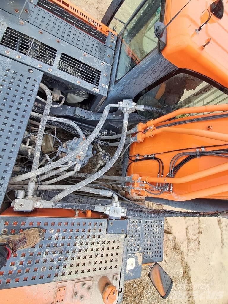 Doosan DX 420 LC Beltegraver