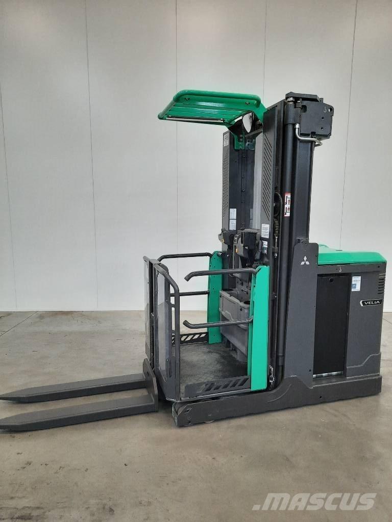 Mitsubishi OPBM10P Høytløftende plukketruck