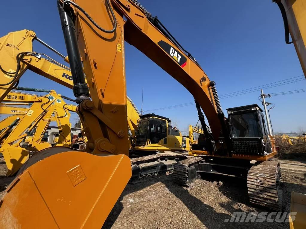 CAT 330 D2 Beltegraver