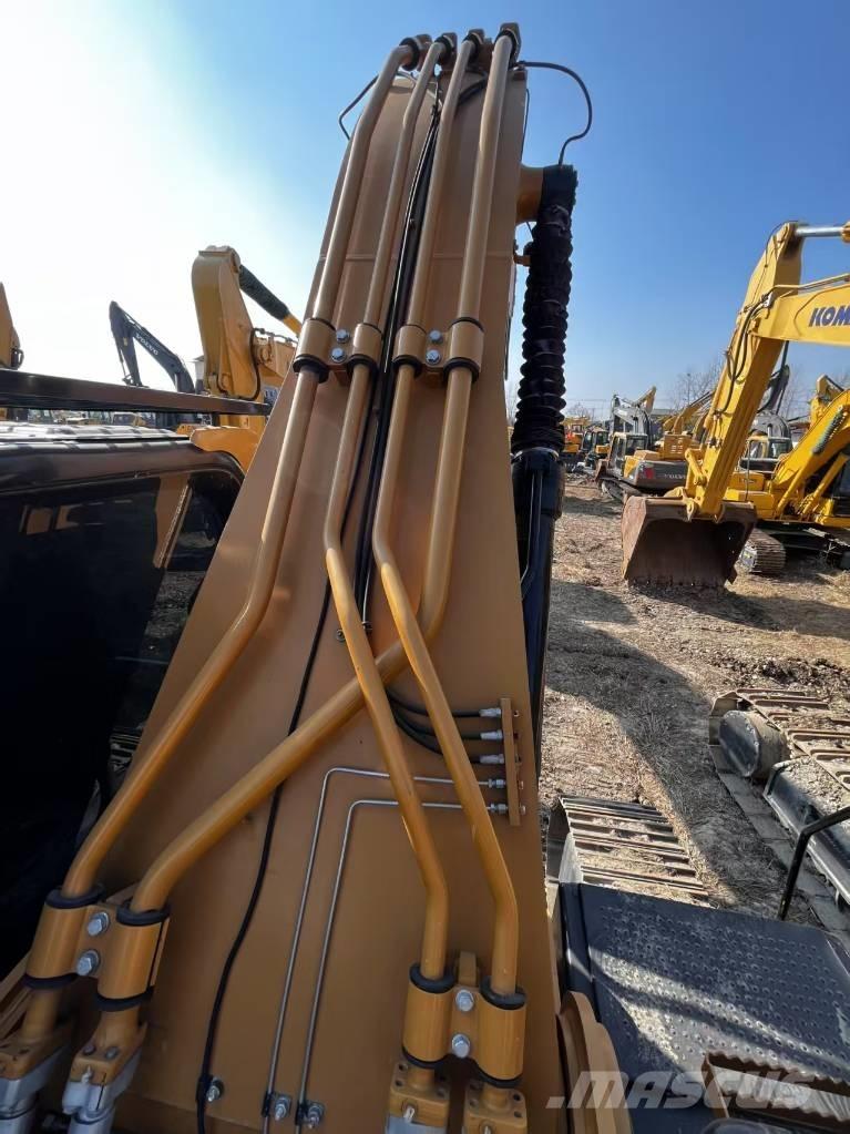 CAT 330 D2 Beltegraver