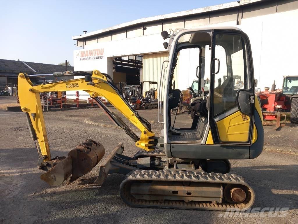 Neuson ET24 Beltegraver