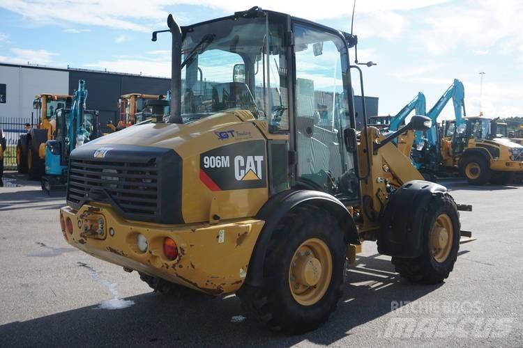 CAT 906M *Uthyres* Hjullastere
