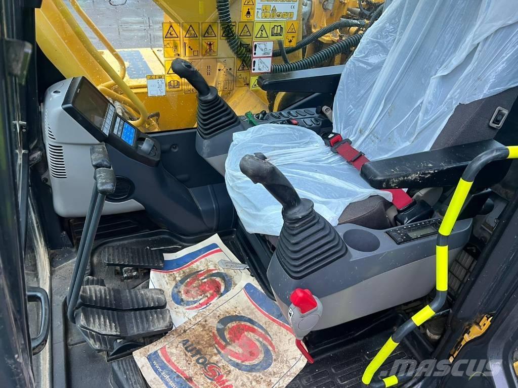 Komatsu PC 210-11 Beltegraver