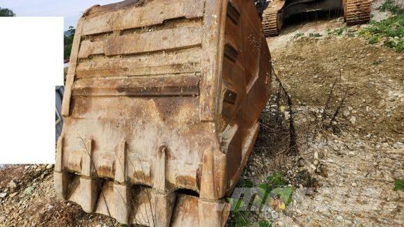 Volvo EC 300 E Beltegraver