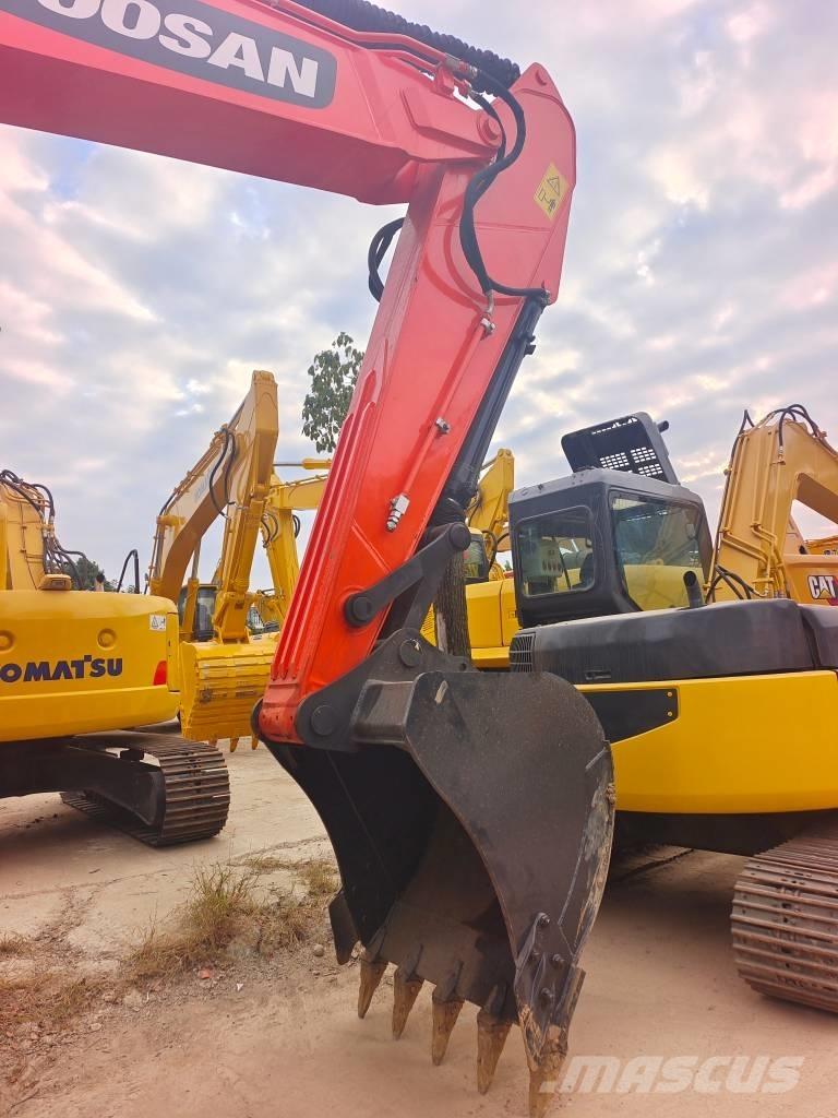 Doosan DX225LC-9C Beltegraver