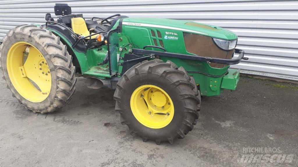 John Deere 5075GL Traktorer
