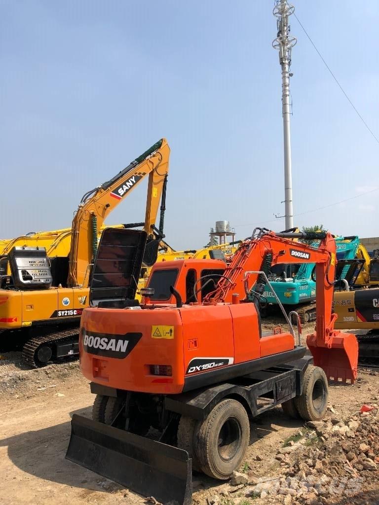 Doosan DX150W Hjulgravere
