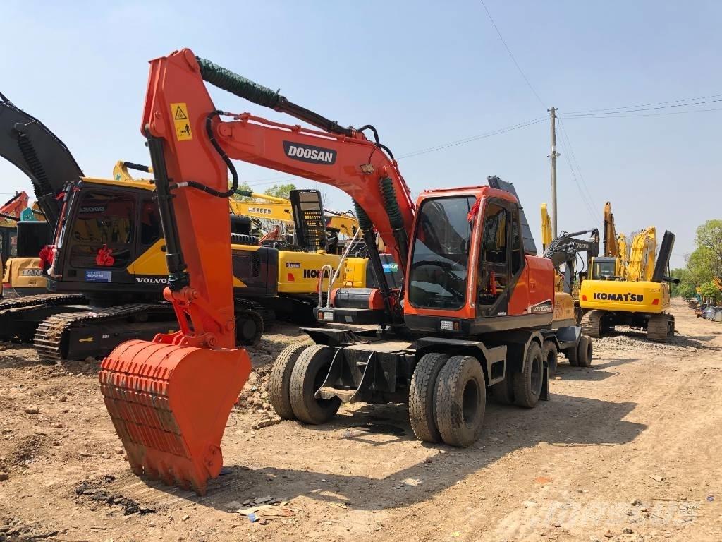 Doosan DX150W Hjulgravere