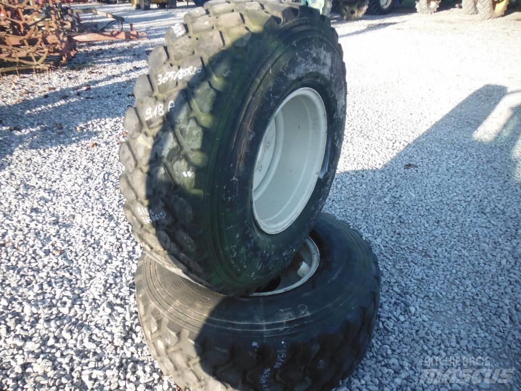 Michelin 365/85R20 Dekk, hjul og felger