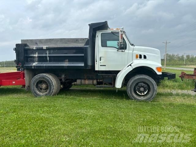 Sterling L 7500 Tippbil