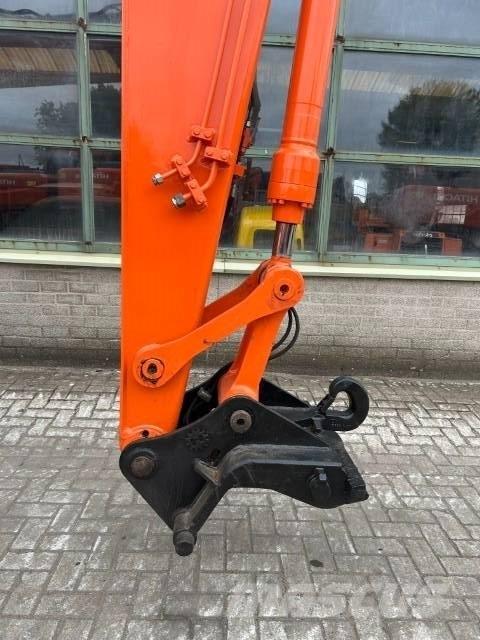 Hitachi ZX 135 US Beltegraver