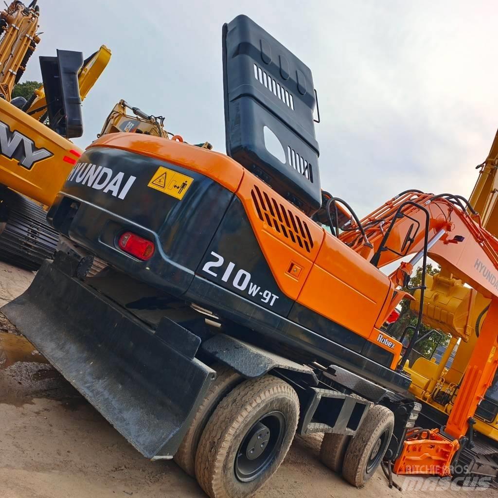 Hyundai 210W-9 Hjulgravere