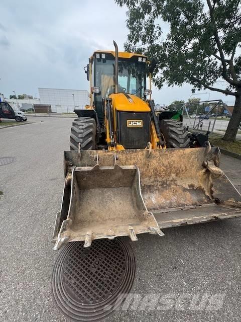 JCB 4CX PRO AEC Traktorgravere