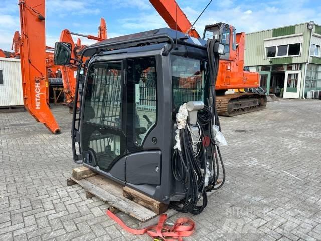 Hitachi ZX-LC-5B Førerhus og Interiør