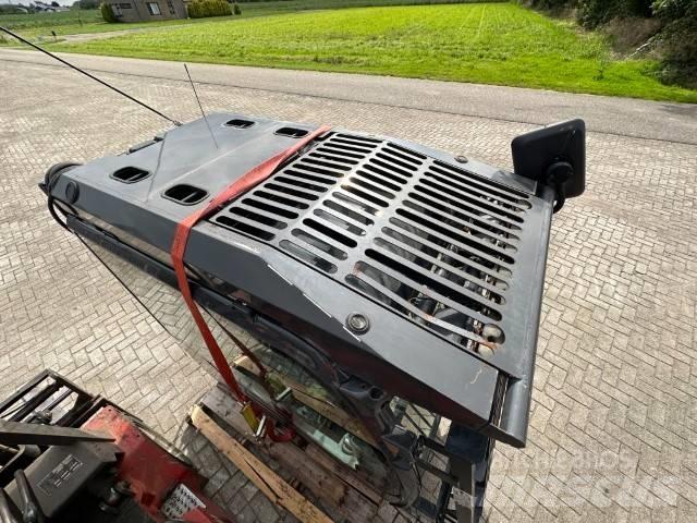Hitachi ZX-LC-5B Førerhus og Interiør