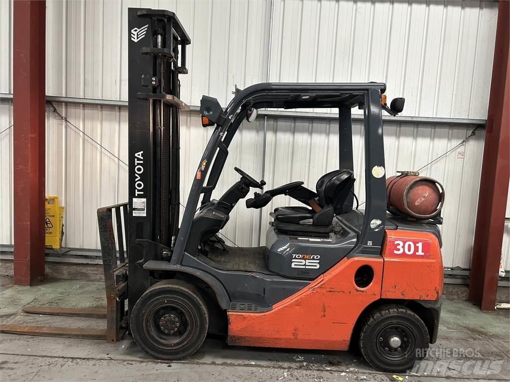 Toyota 02-8FGF25 Propan trucker