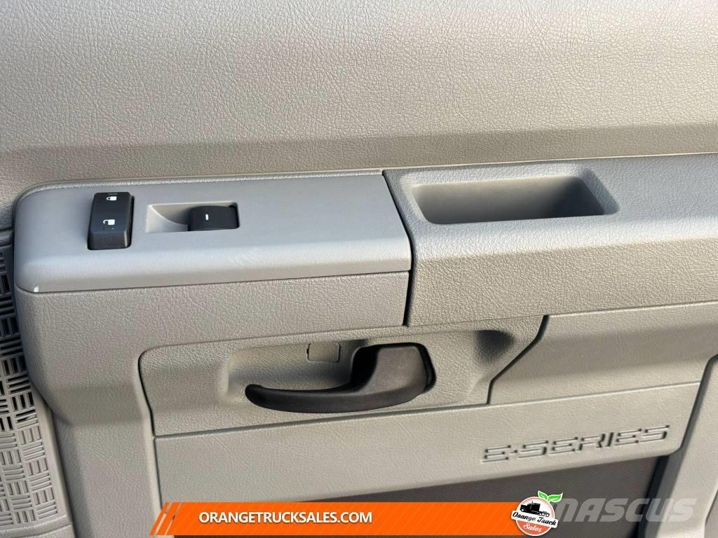 Ford E 350 Skapbiler