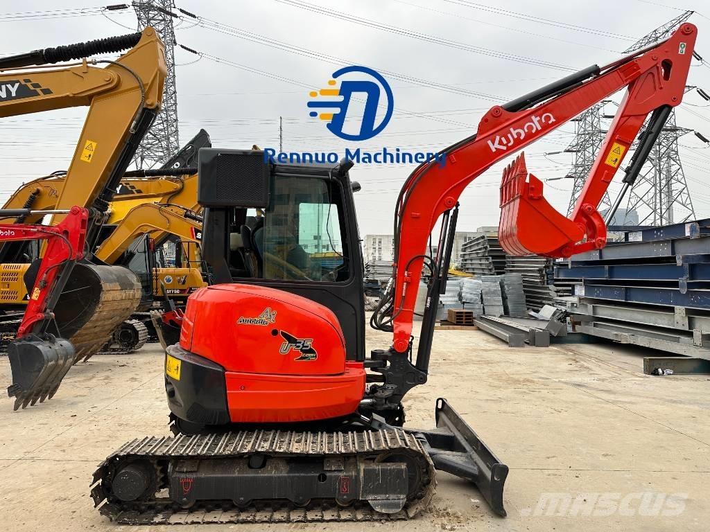 Kubota U 35 Minigravere <7t