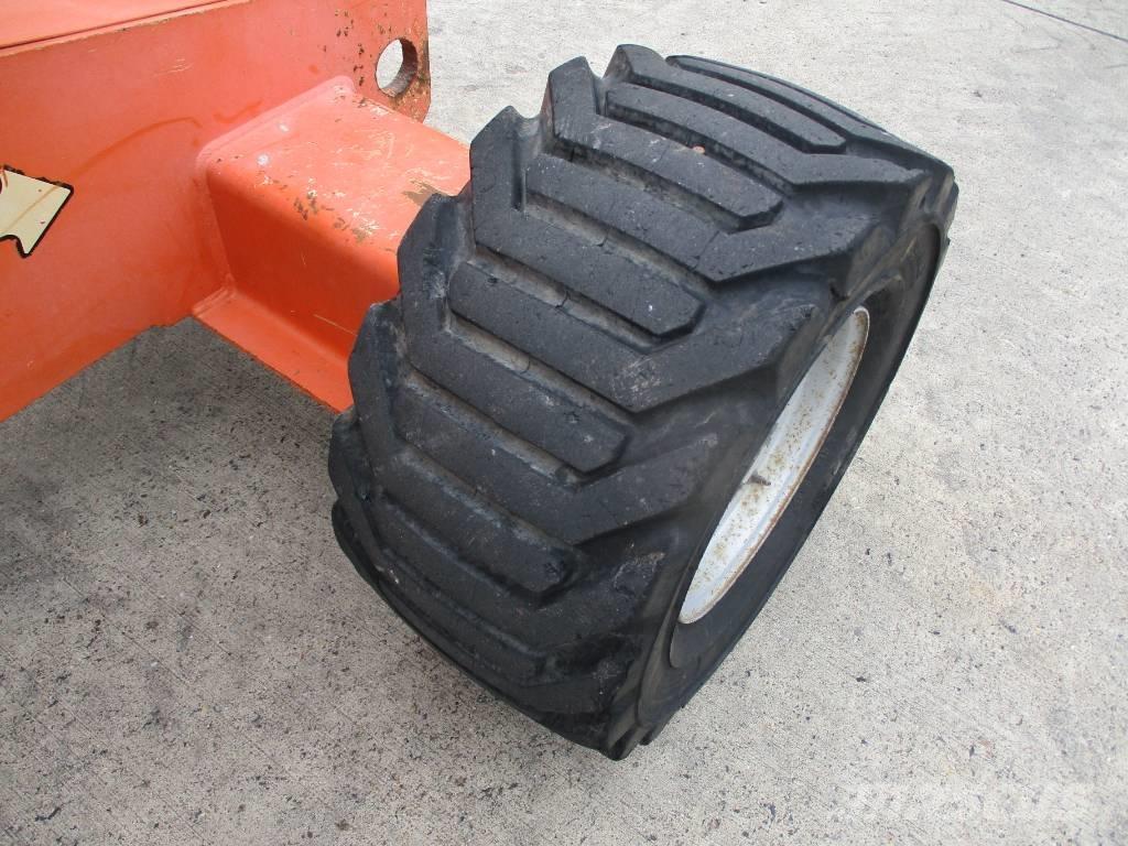 JLG 510 AJ (271) Selvgående bomlifter