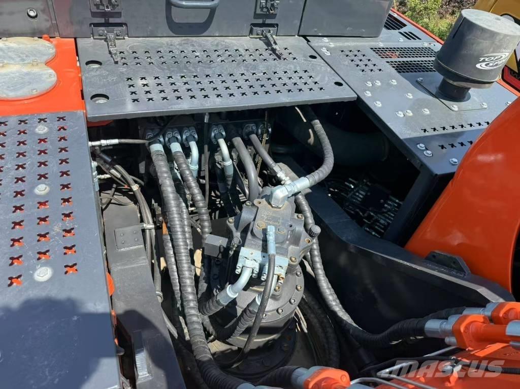 Doosan DX 340 Beltegraver
